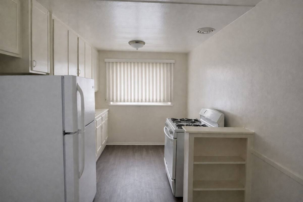 Apartment for rent at 4001 Coco Ave, Los Angeles, CA 90008