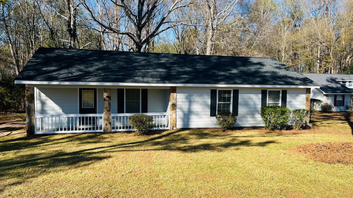 House for rent at 1156 New Hutchinson Mill Rd, Lagrange, GA 30240