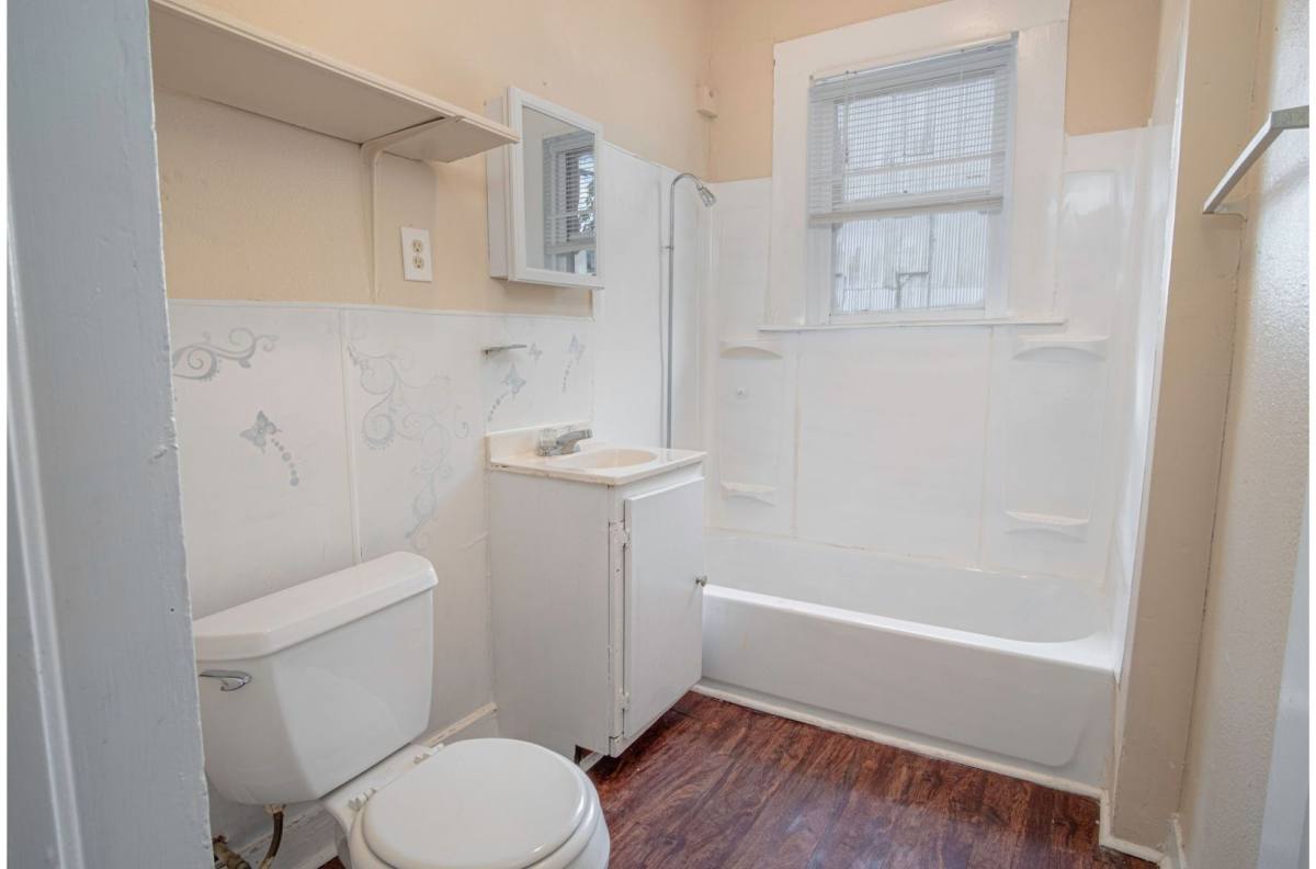 Apartment for rent at 111 S Olive St, San Antonio, TX 78203