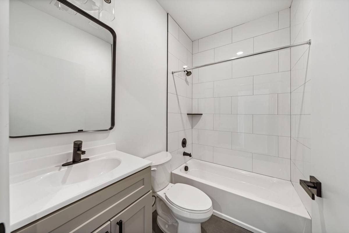 Apartment for rent at 560-572 13th Ave, Newark, NJ 07103