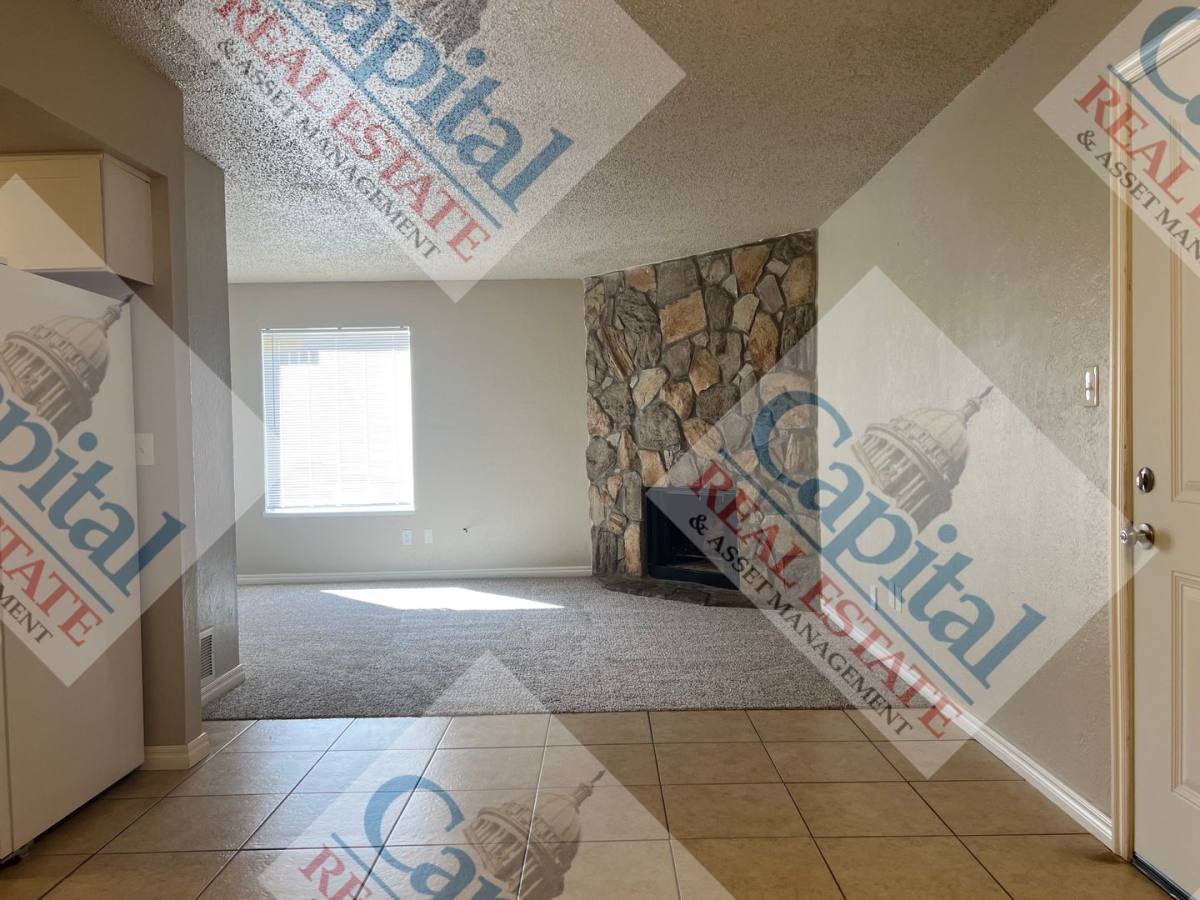 House for rent at 1817 Beaumont Dr, Norman, OK 73071