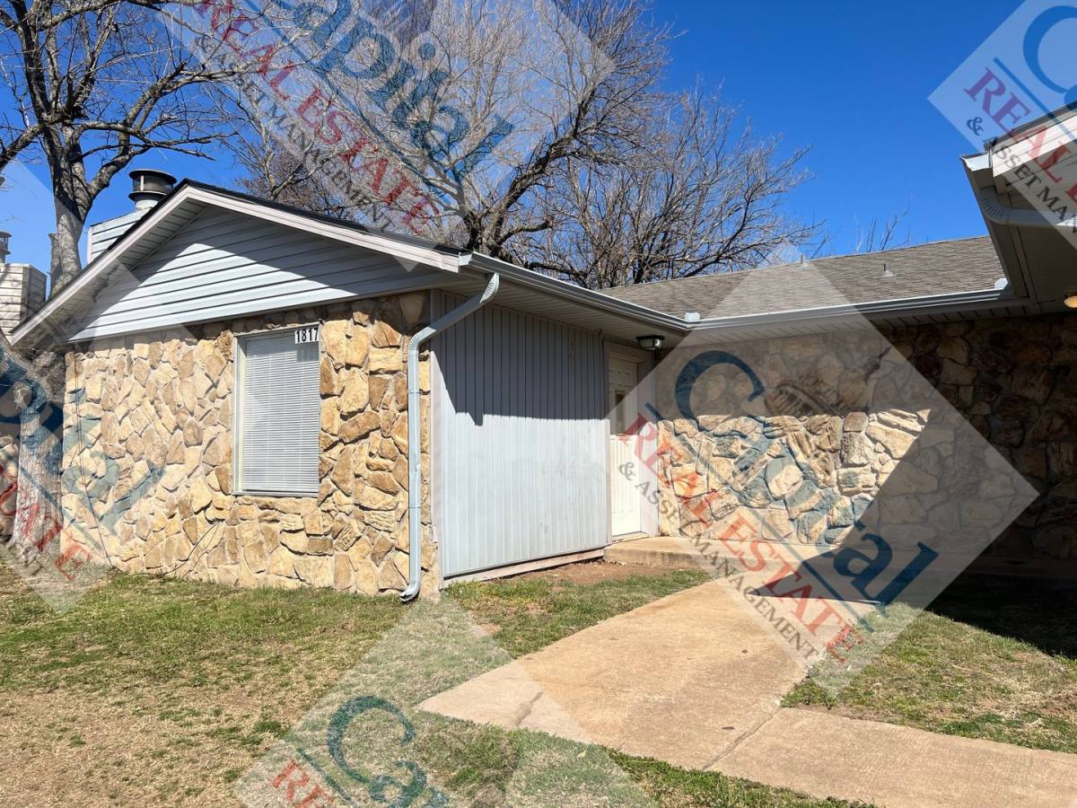 House for rent at 1817 Beaumont Dr, Norman, OK 73071