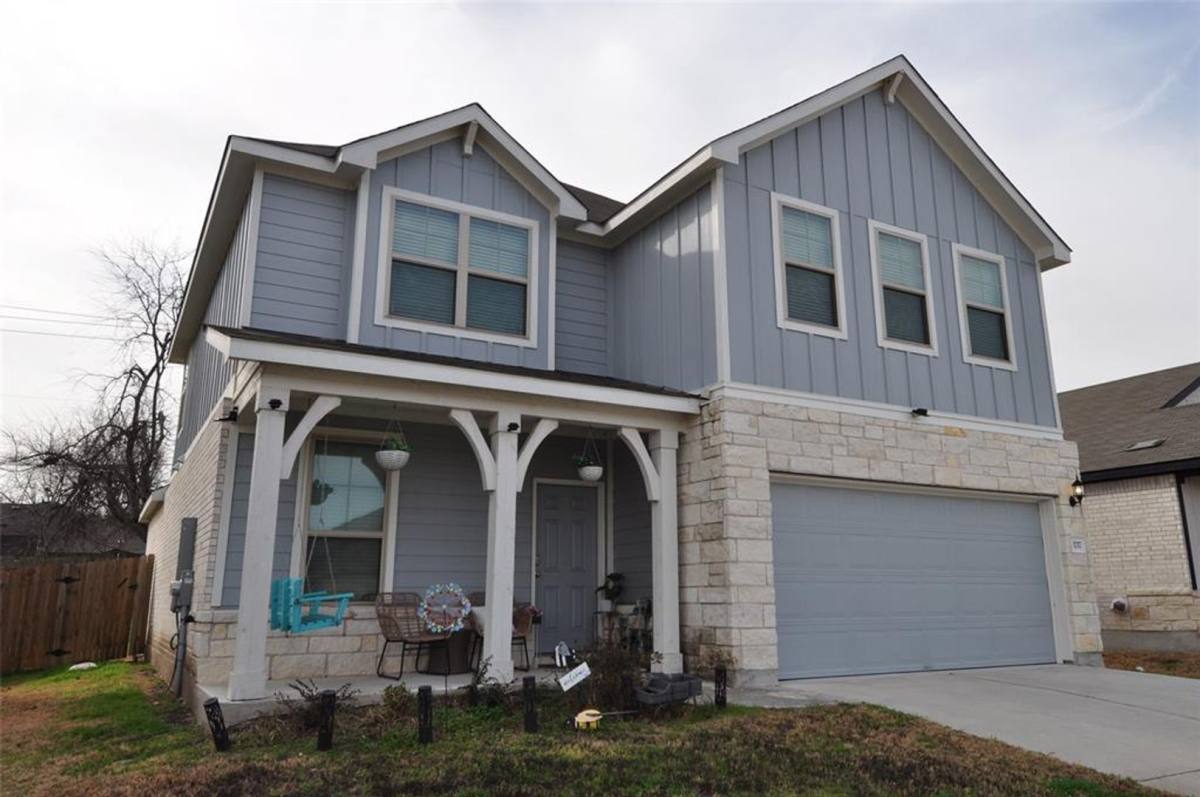 House for rent at 1717 T H Johnson Dr, Taylor, TX 76574