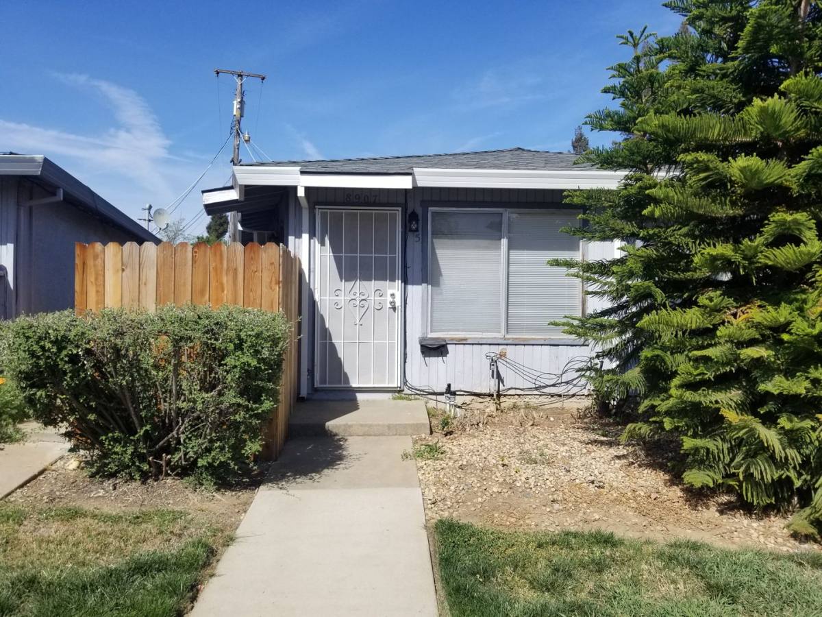 Apartment for rent at 8907 Sierra St, Elk Grove, CA 95624