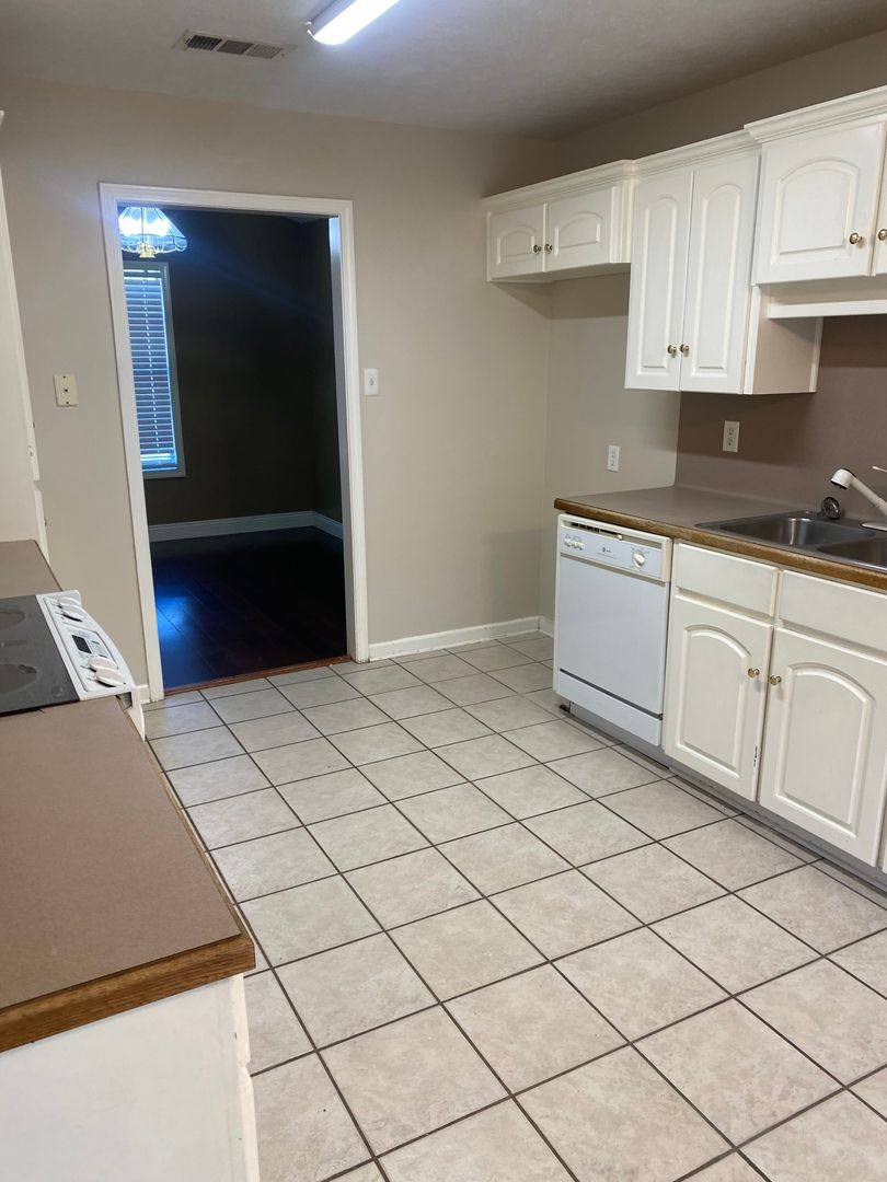 House for rent at 13 Buttercup Lane, Cabot, AR 72023