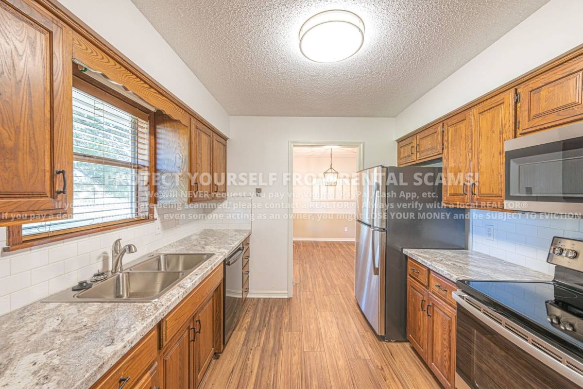 House for rent at 14182 Mhoon Rd, Fayetteville, AR 72701