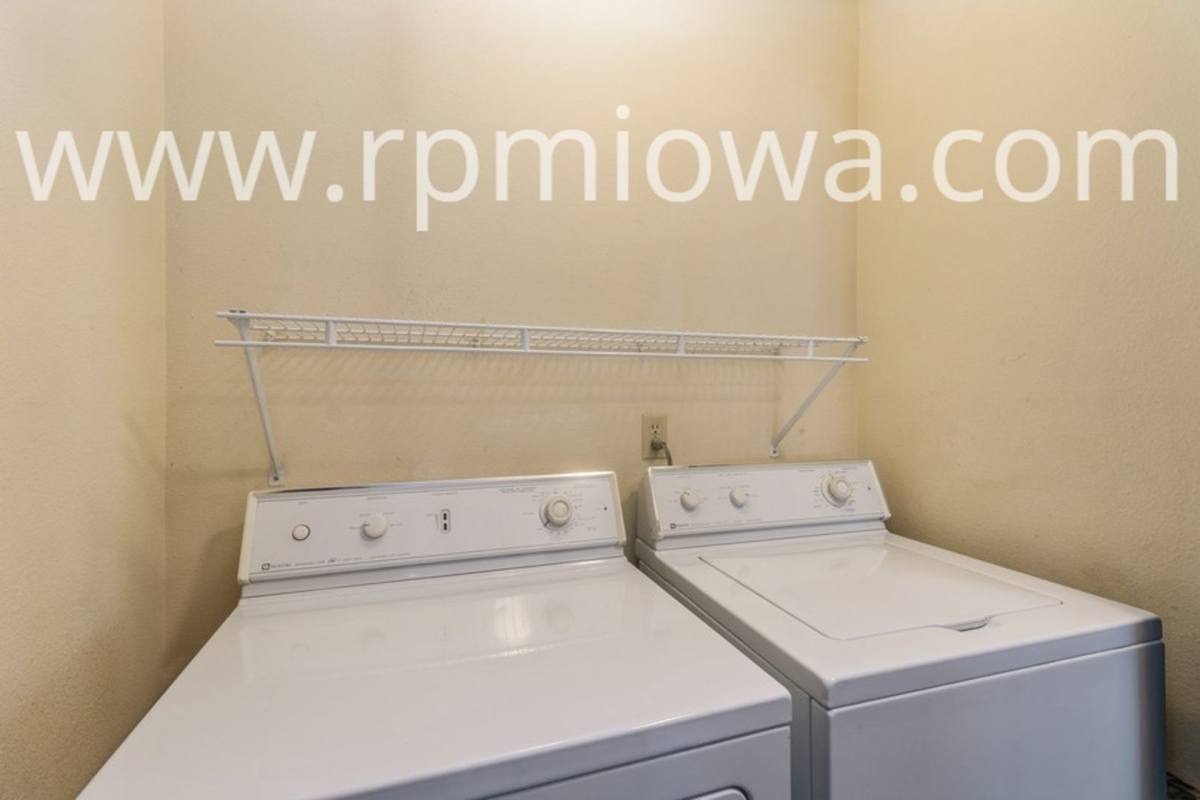 Apartment for rent at 1507 N Dakota Ave, Ames, IA 50014