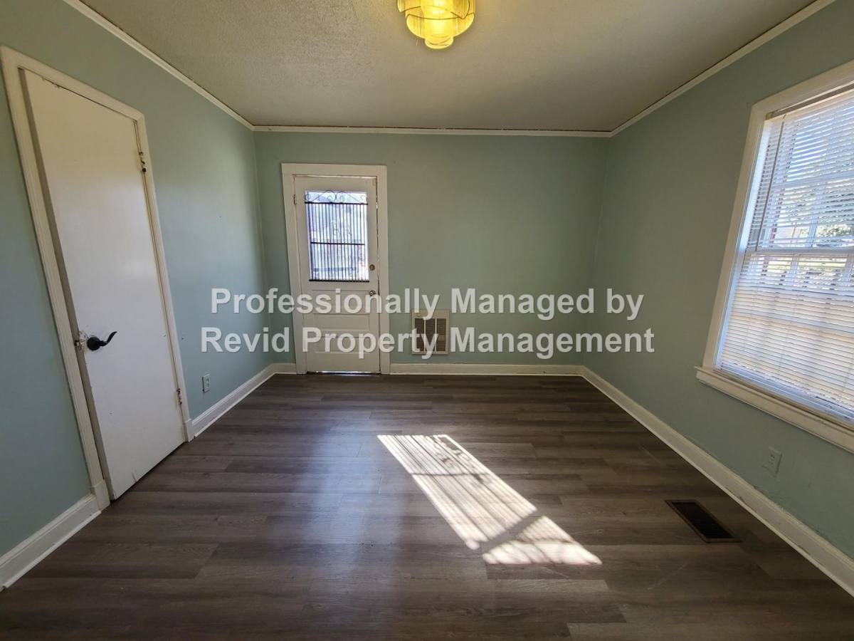 Apartment for rent at 1535 Jackson Ave, Memphis, TN 38107