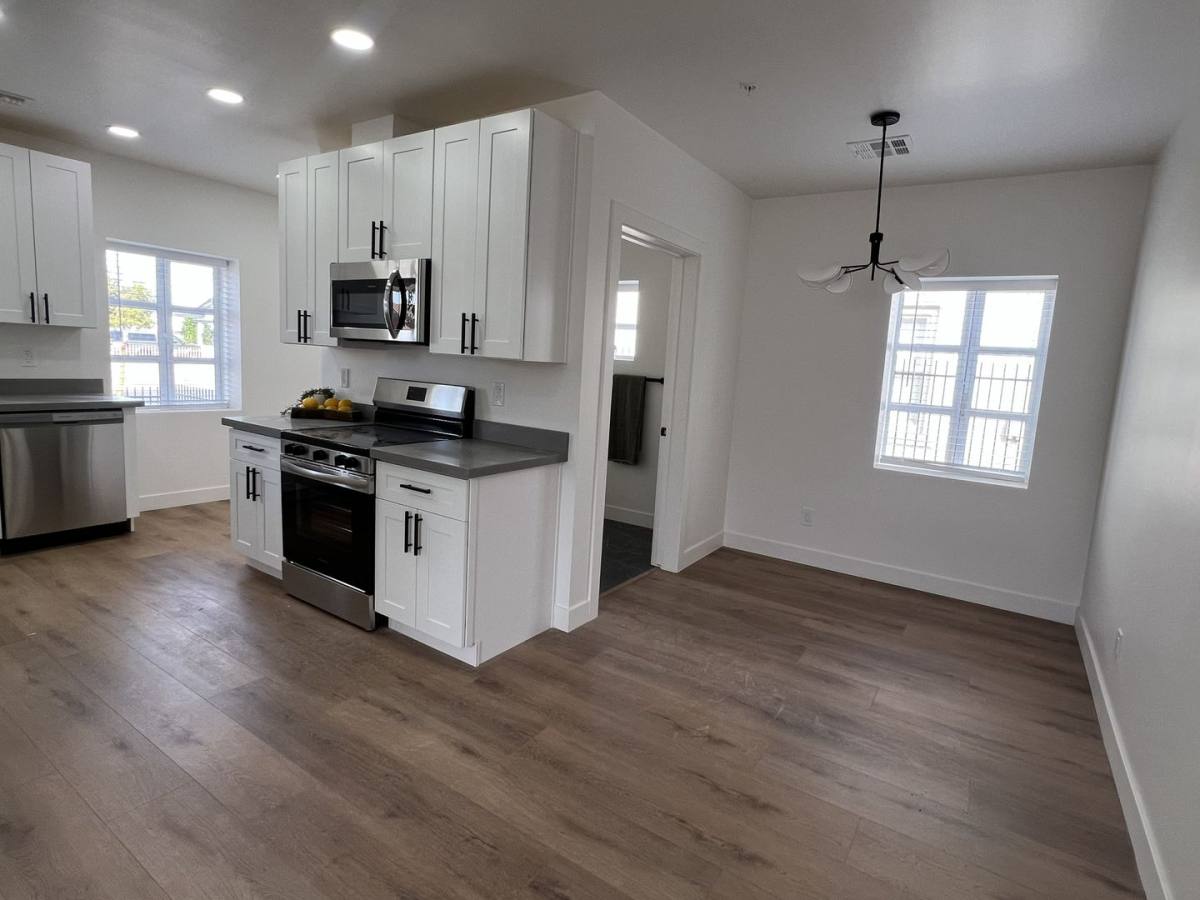 Apartment for rent at 1453 E Fillmore St, Phoenix, AZ 85006
