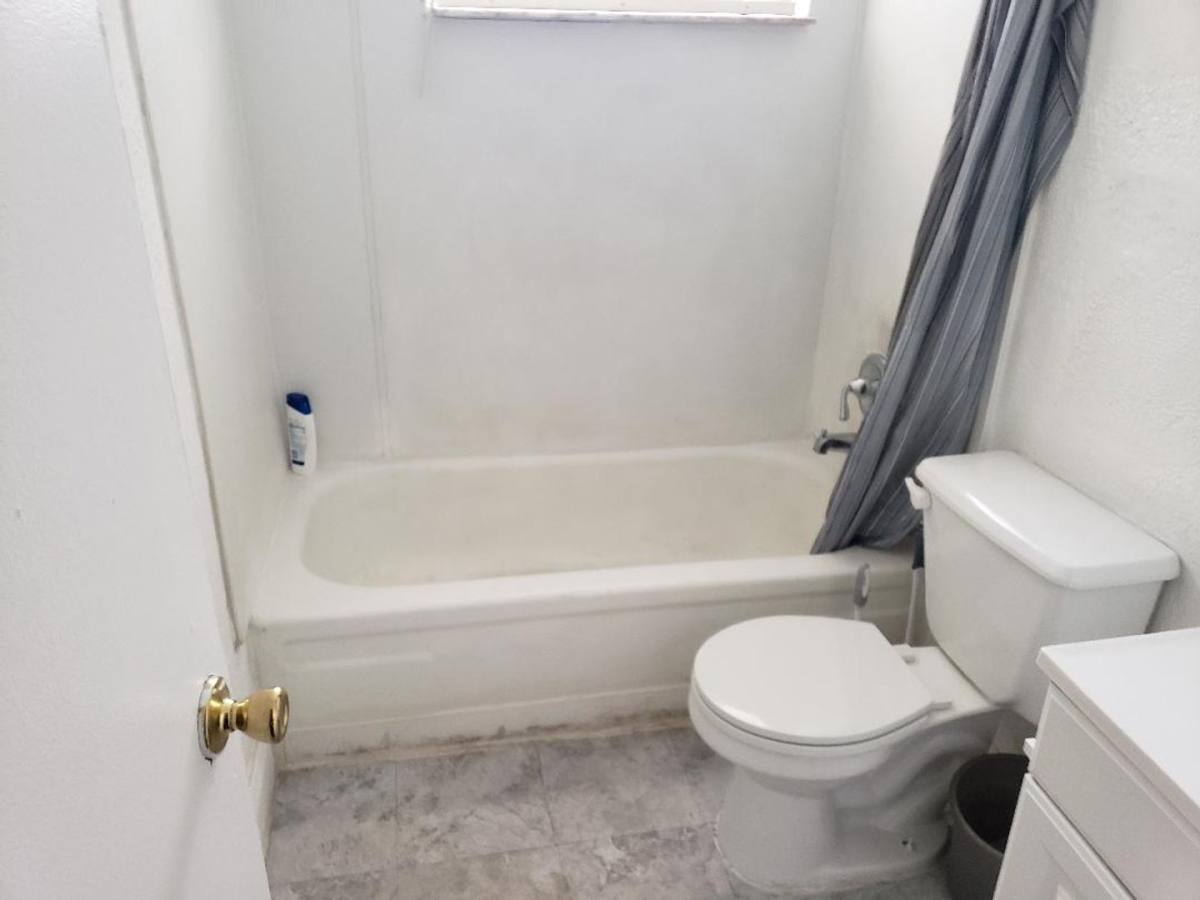 Apartment for rent at 5530 Old Cheney Highway, Orlando, FL 32807