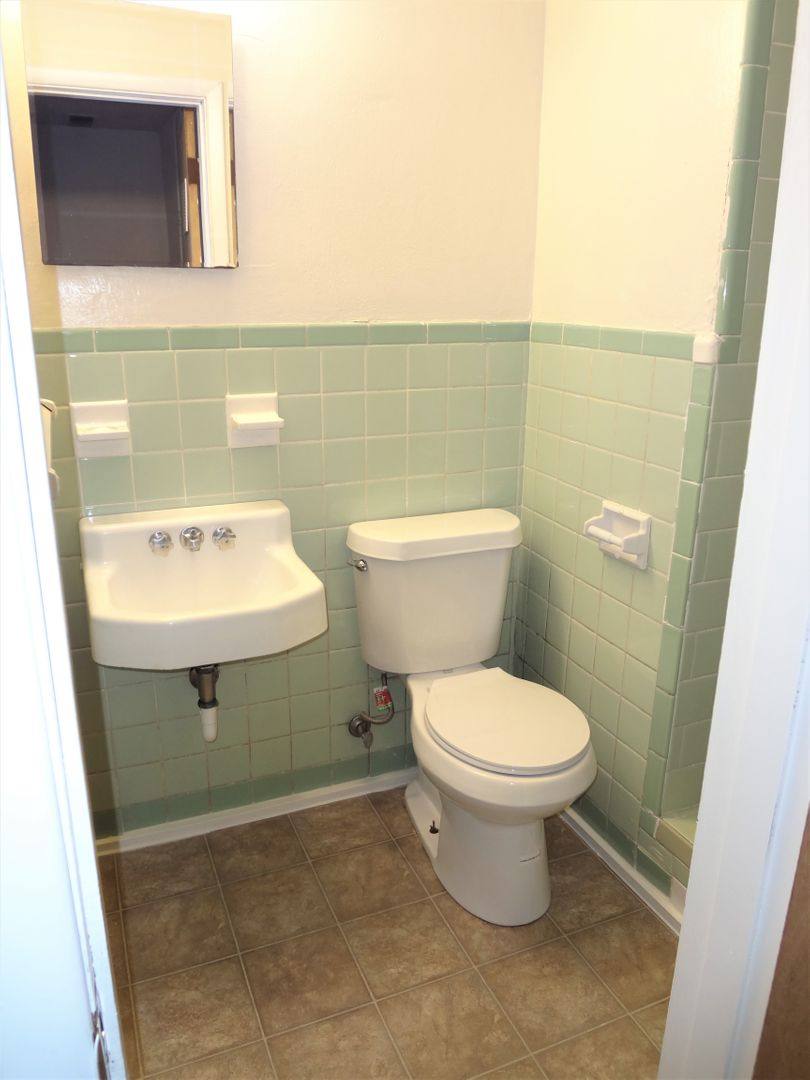 Apartment for rent at 400 Mimosa Court, Columbia, MO 65201