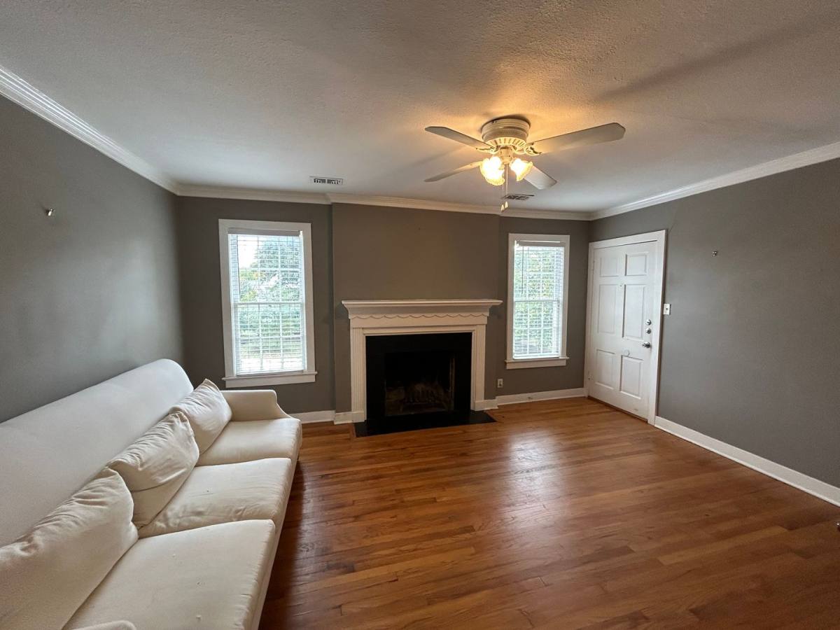 Apartment for rent at 3551 W 4th St, Fort Worth, TX 76107
