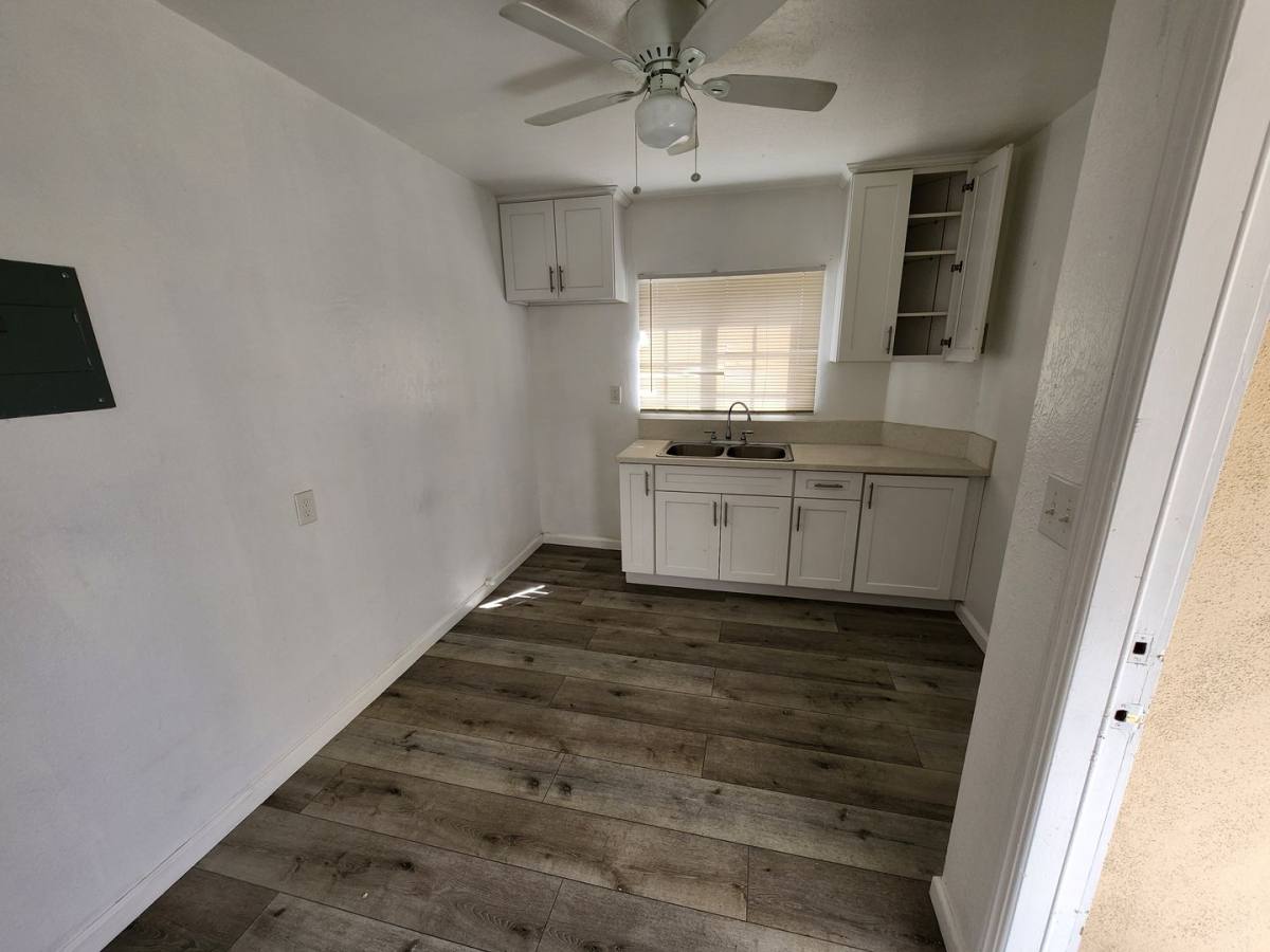 Apartment for rent at 7716 California Ave, Huntington Park, CA 90255