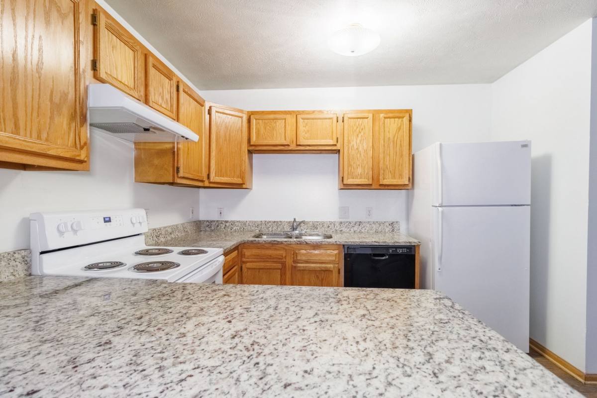 Apartment for rent at 520-522 Lamont, Lincoln, NE 68528