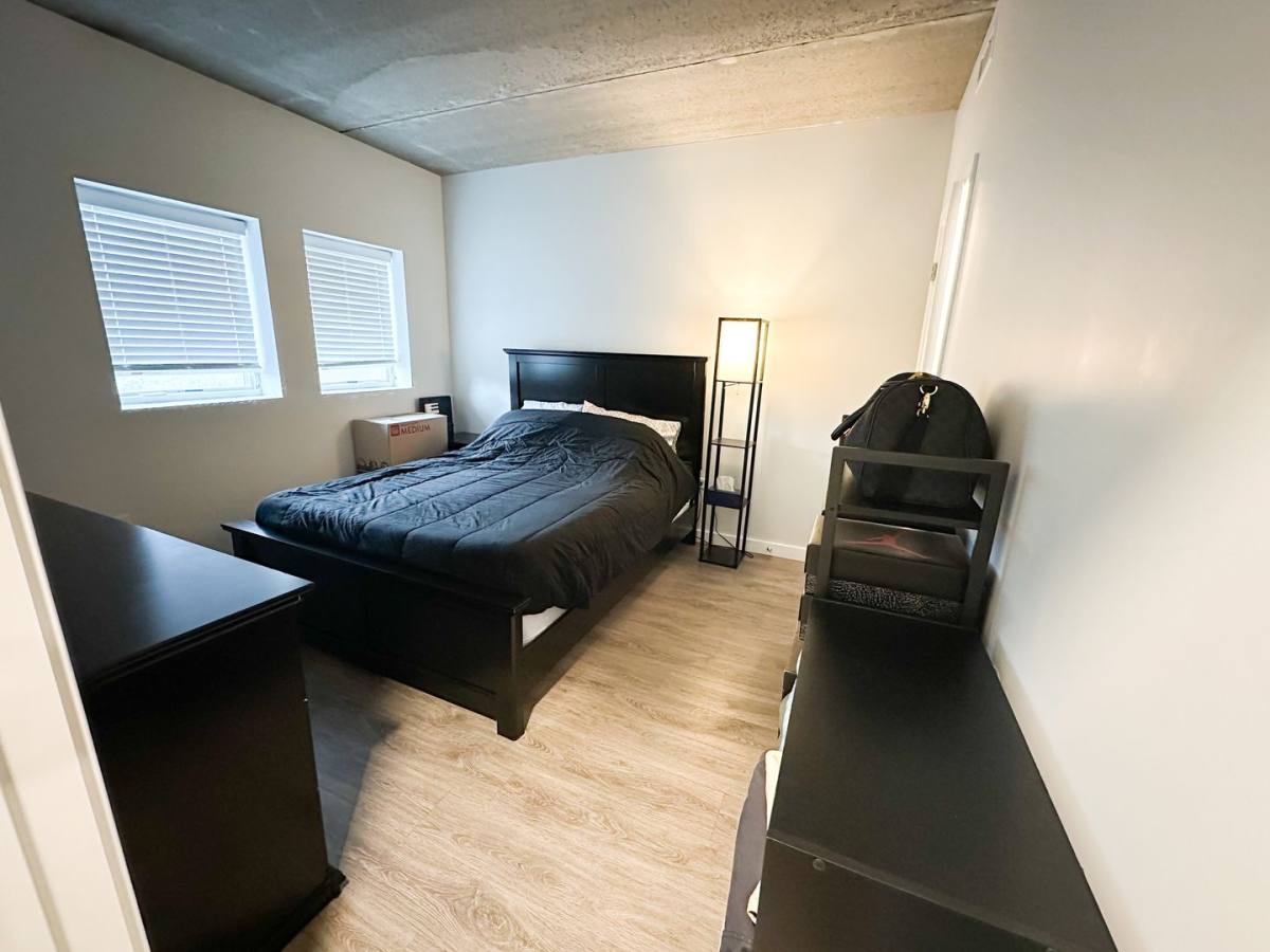 Apartment for rent at 1323 W Morse Ave, Chicago, IL 60626