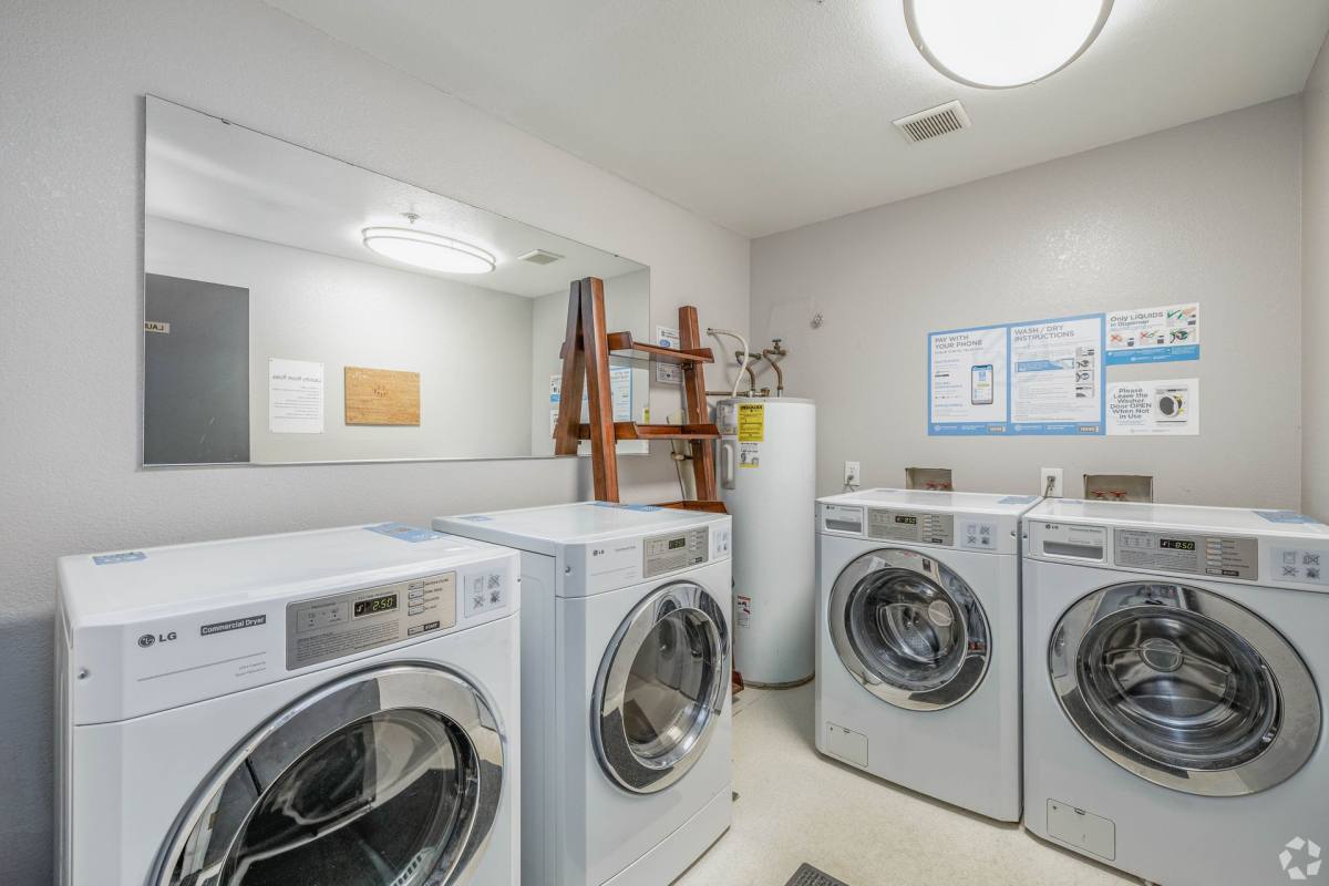 Apartment for rent at 601 E Denny Way, Seattle, WA 98122