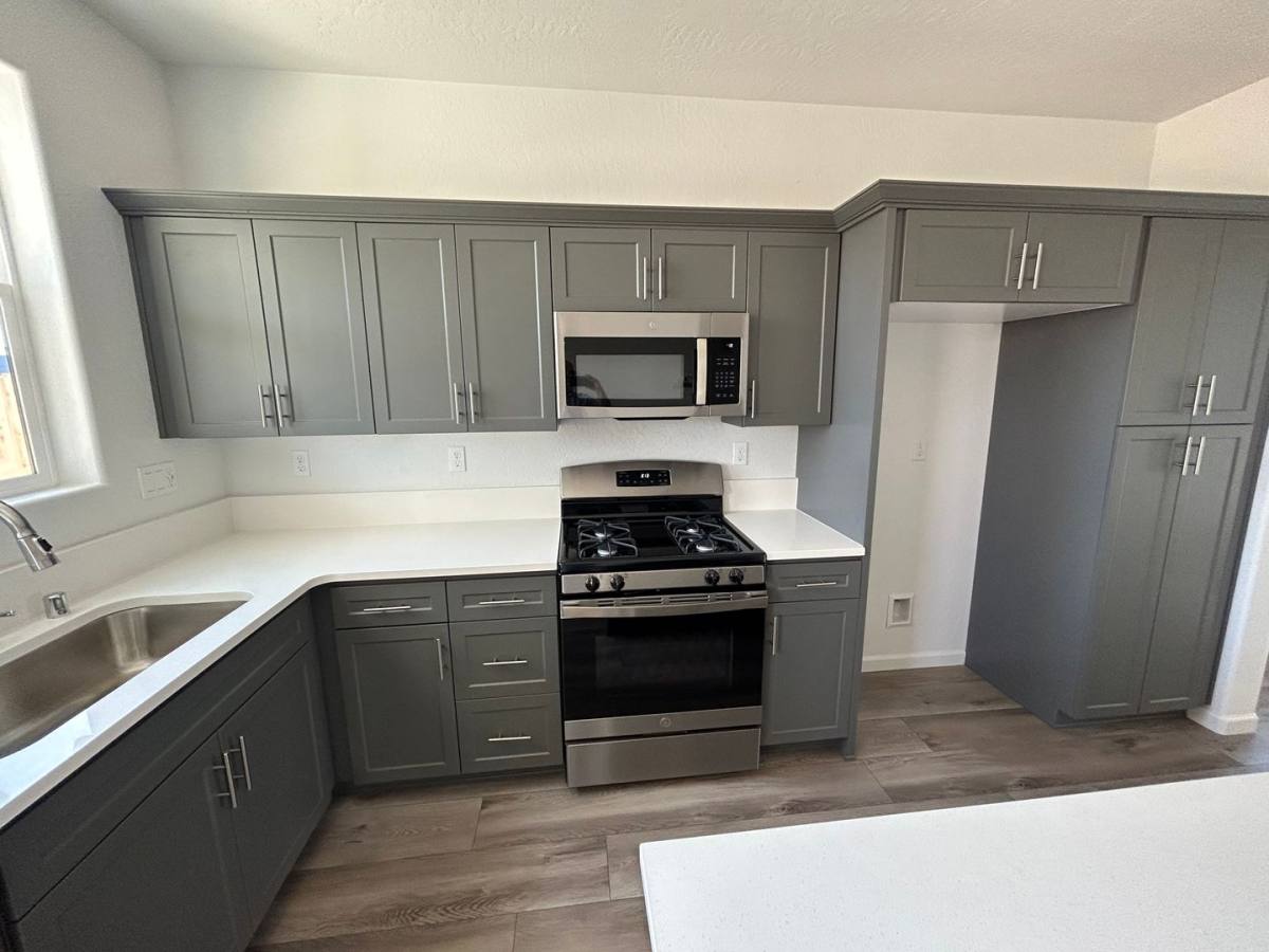 House for rent at 1021 W Payson, Visalia, CA 93291