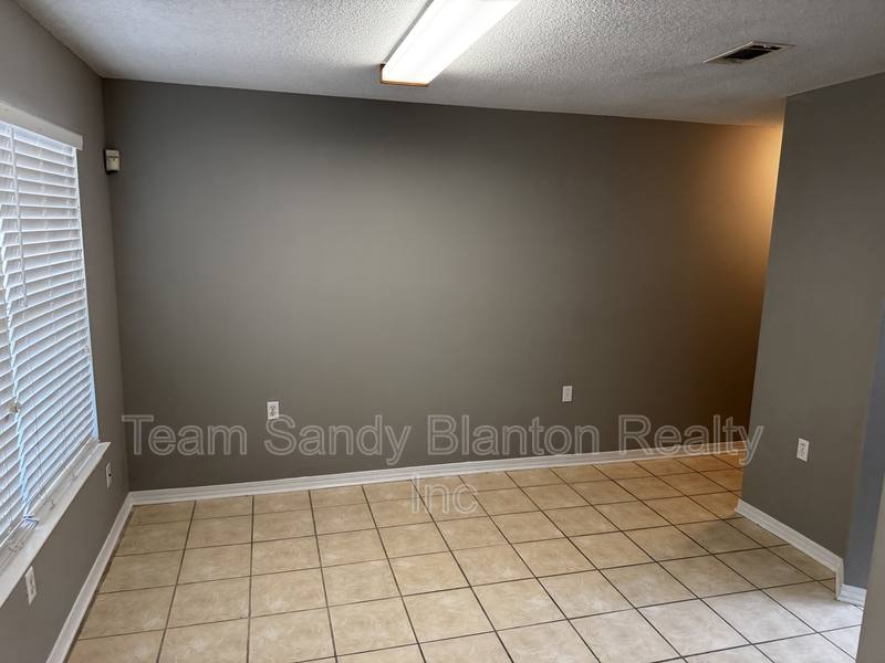 House for rent at 9184 Arand Dr, Pensacola, FL 32514
