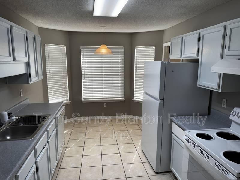 House for rent at 9184 Arand Dr, Pensacola, FL 32514