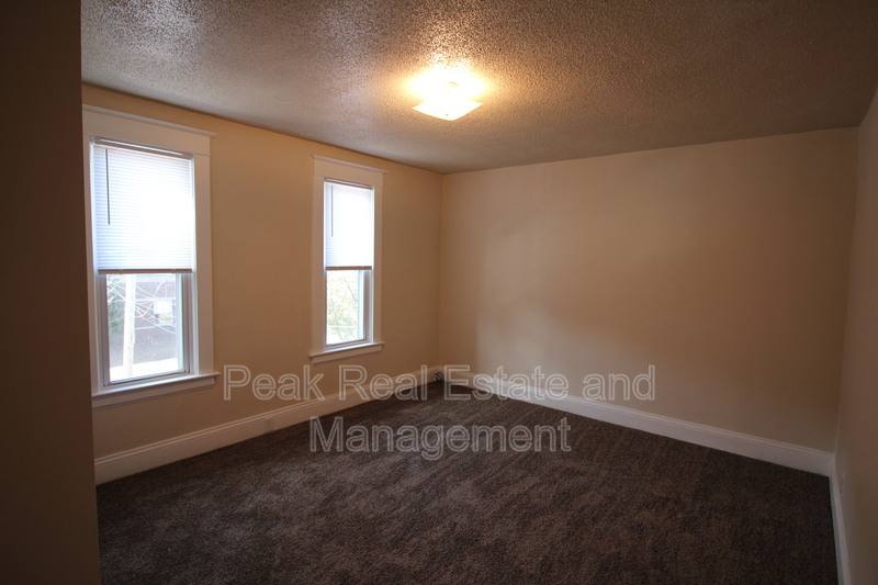 Apartment for rent at 744 Oakland Ave SW, Grand Rapids, MI 49503