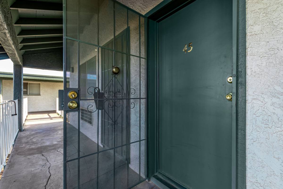 Apartment for rent at 8639 N 7th St, Phoenix, AZ 85020