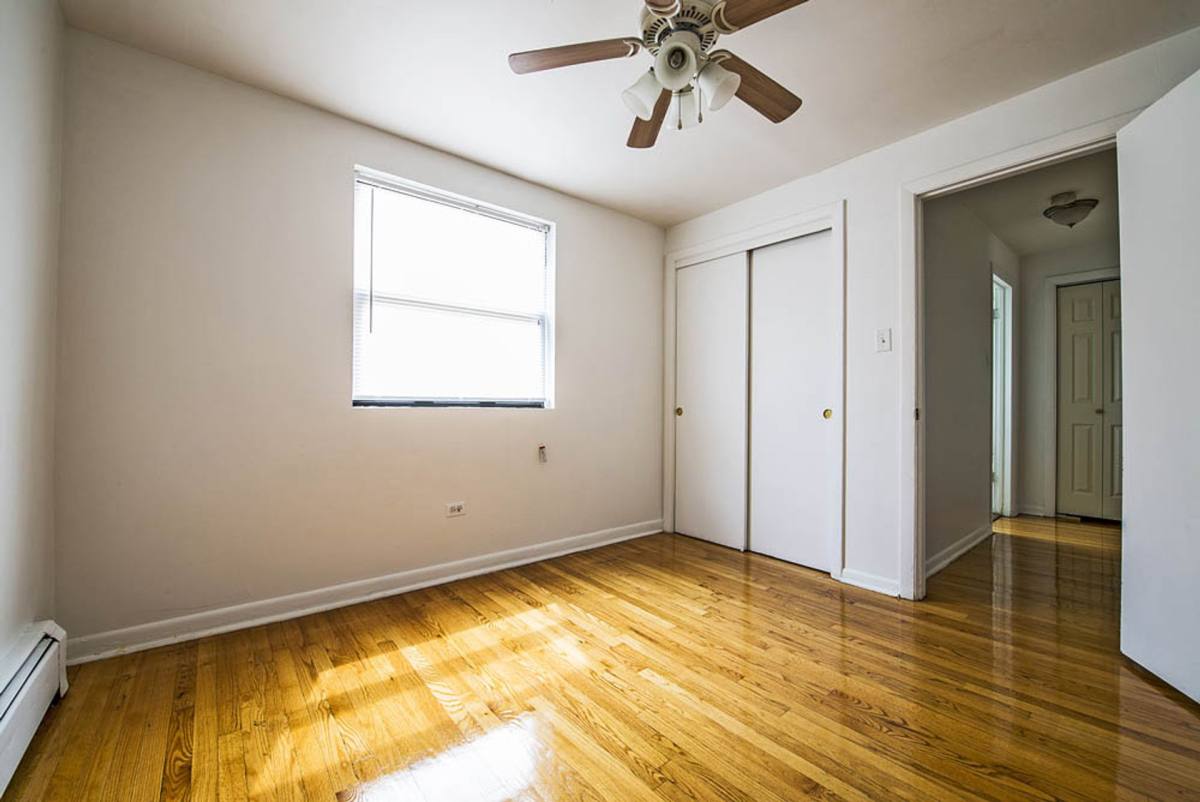 Apartment for rent at 8231-37 S Ellis Ave, Chicago, IL 60619