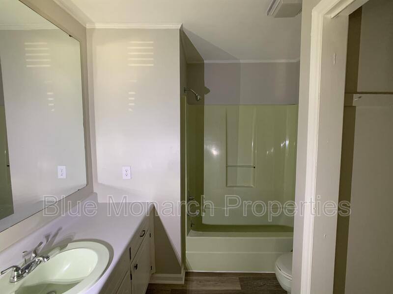 Apartment for rent at 221 Welch Ave #B, Gastonia, NC 28054