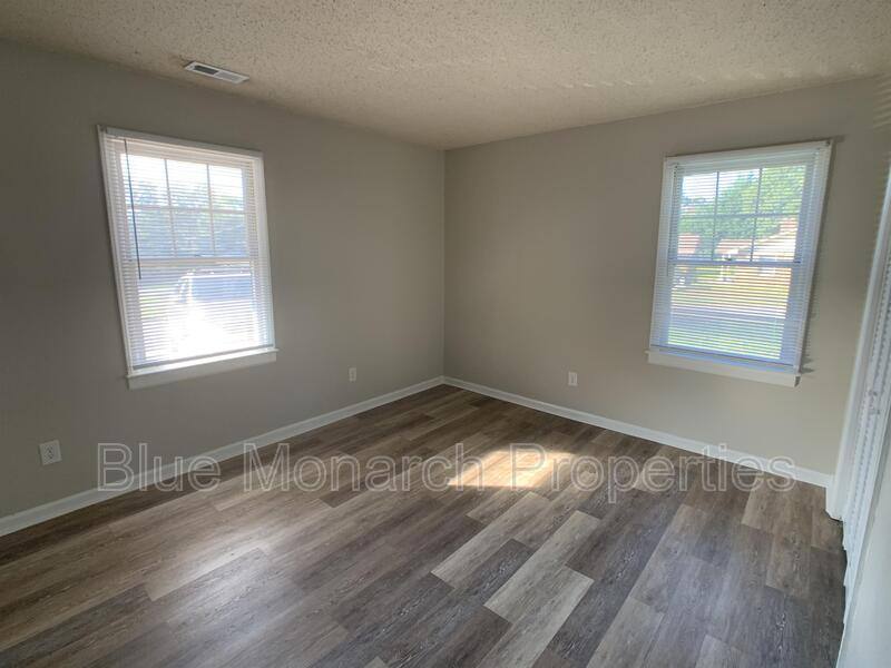 Apartment for rent at 221 Welch Ave #B, Gastonia, NC 28054