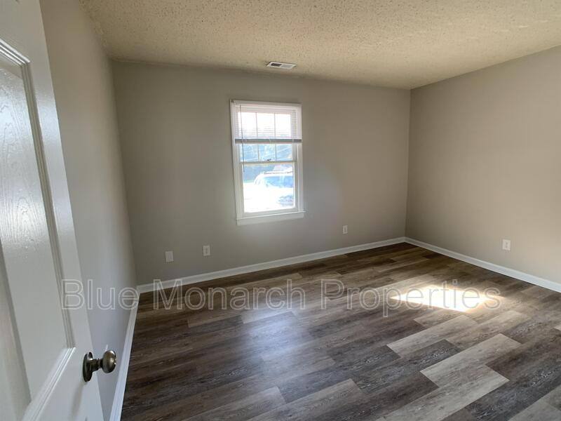 Apartment for rent at 221 Welch Ave #B, Gastonia, NC 28054