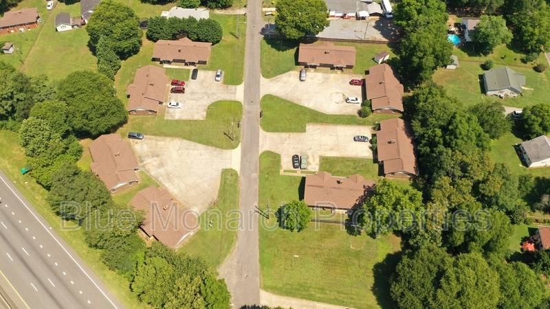 Apartment for rent at 221 Welch Ave #B, Gastonia, NC 28054