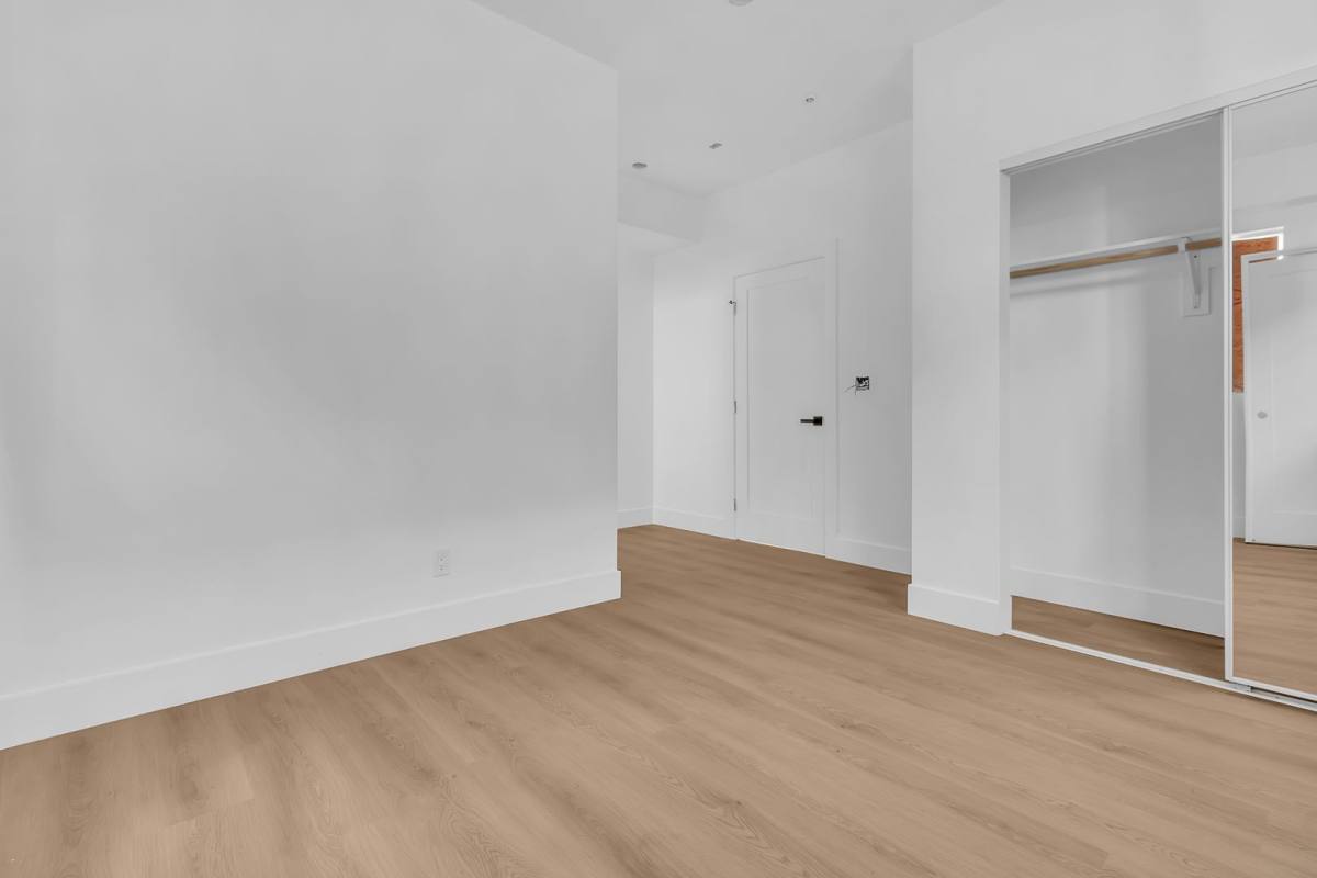 Apartment for rent at 2843-2845 E Folsom St, Los Angeles, CA 90033