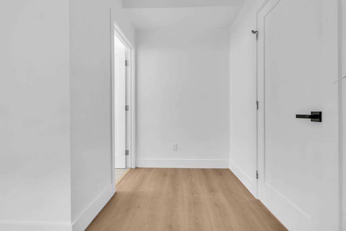 Apartment for rent at 2843-2845 E Folsom St, Los Angeles, CA 90033