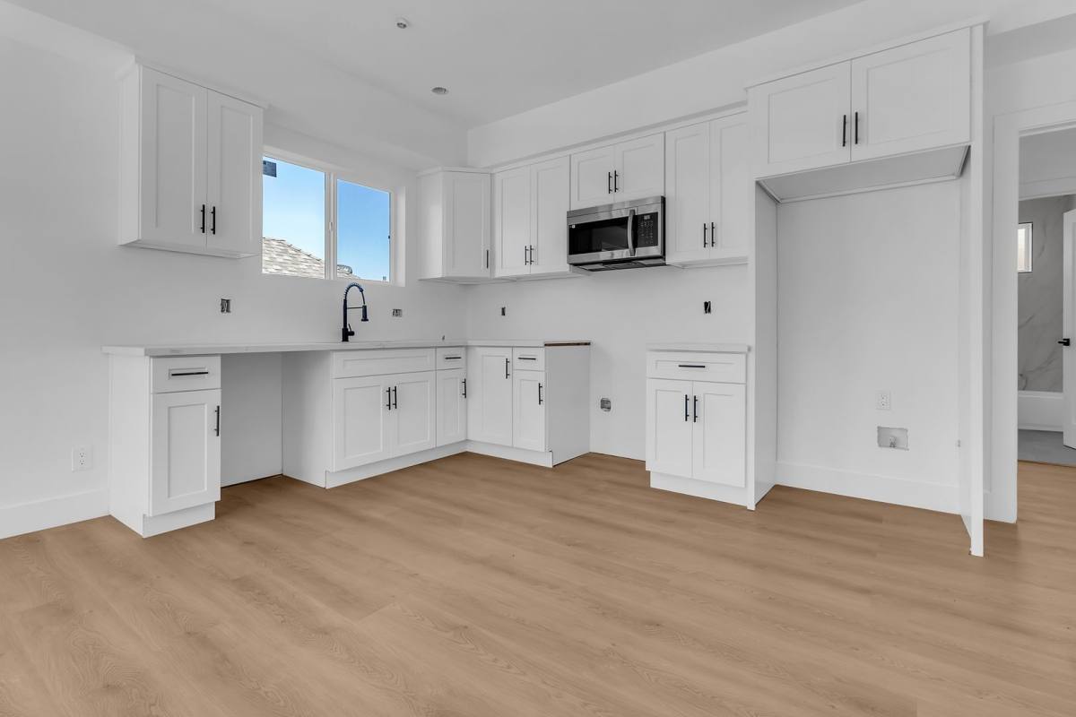 Apartment for rent at 2843-2845 E Folsom St, Los Angeles, CA 90033