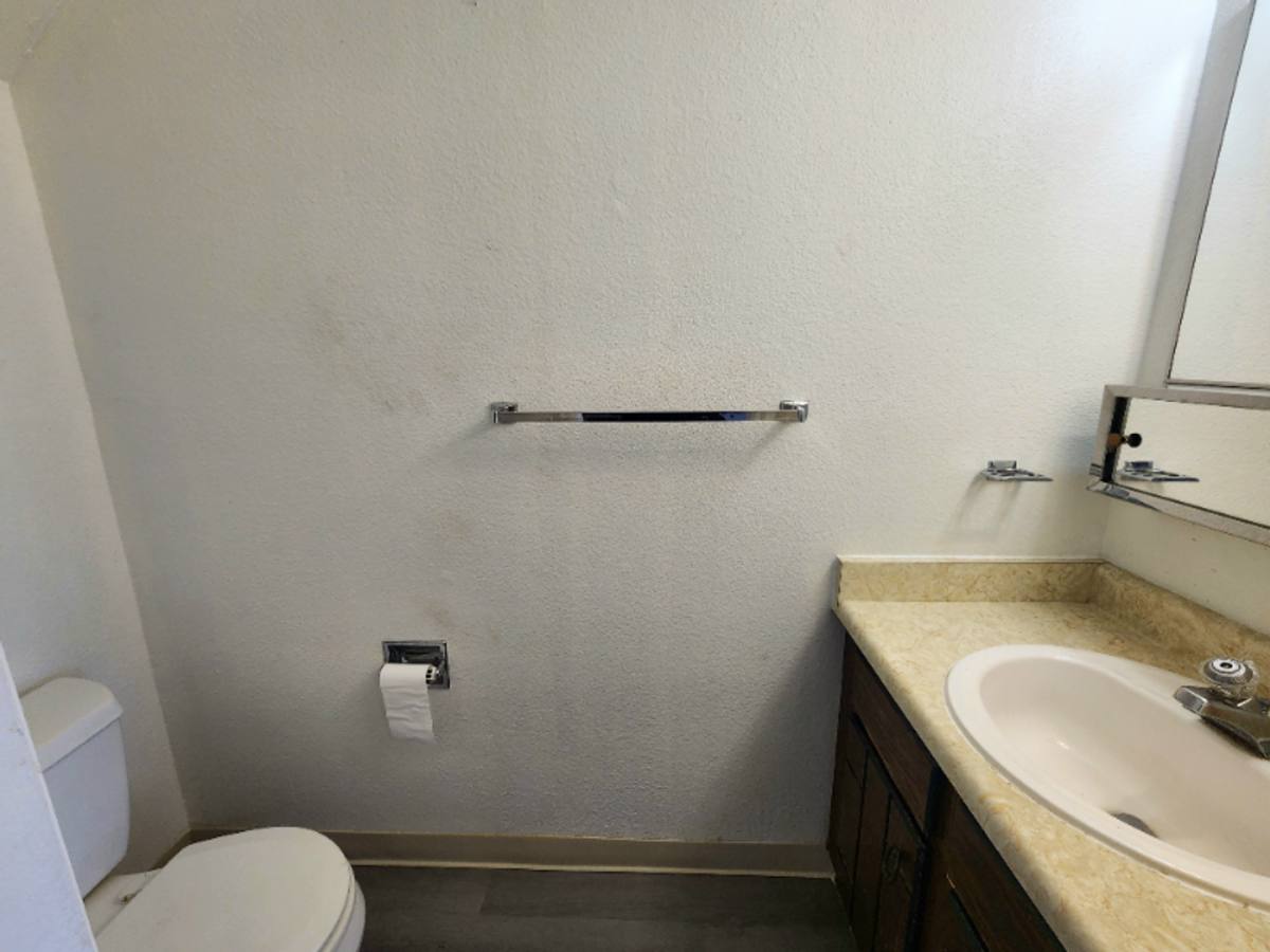 Apartment for rent at 57-63 Castle Royal Dr, Pueblo, CO 81005