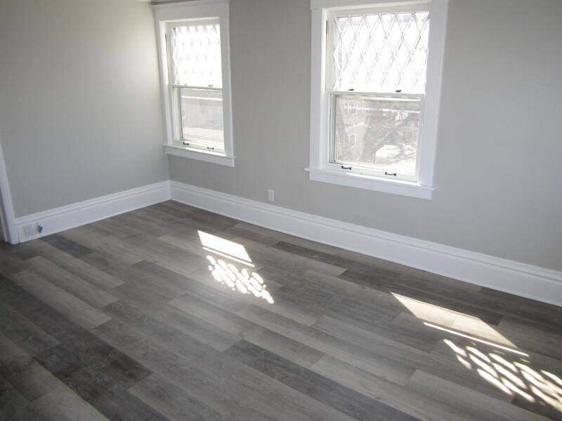 Apartment for rent at 119 Tennyson Court #3, Elgin, IL 60120