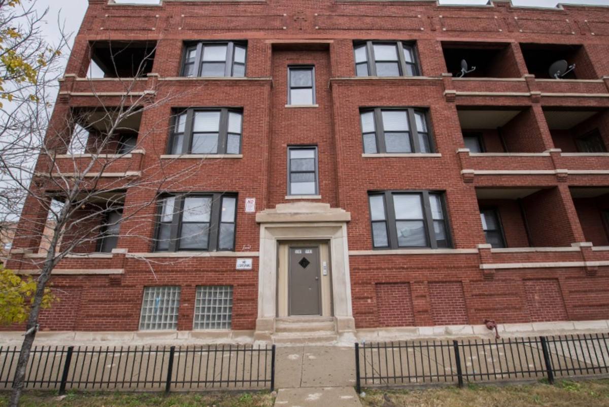 Apartment for rent at 5901 S Michigan Ave, Chicago, IL 60637