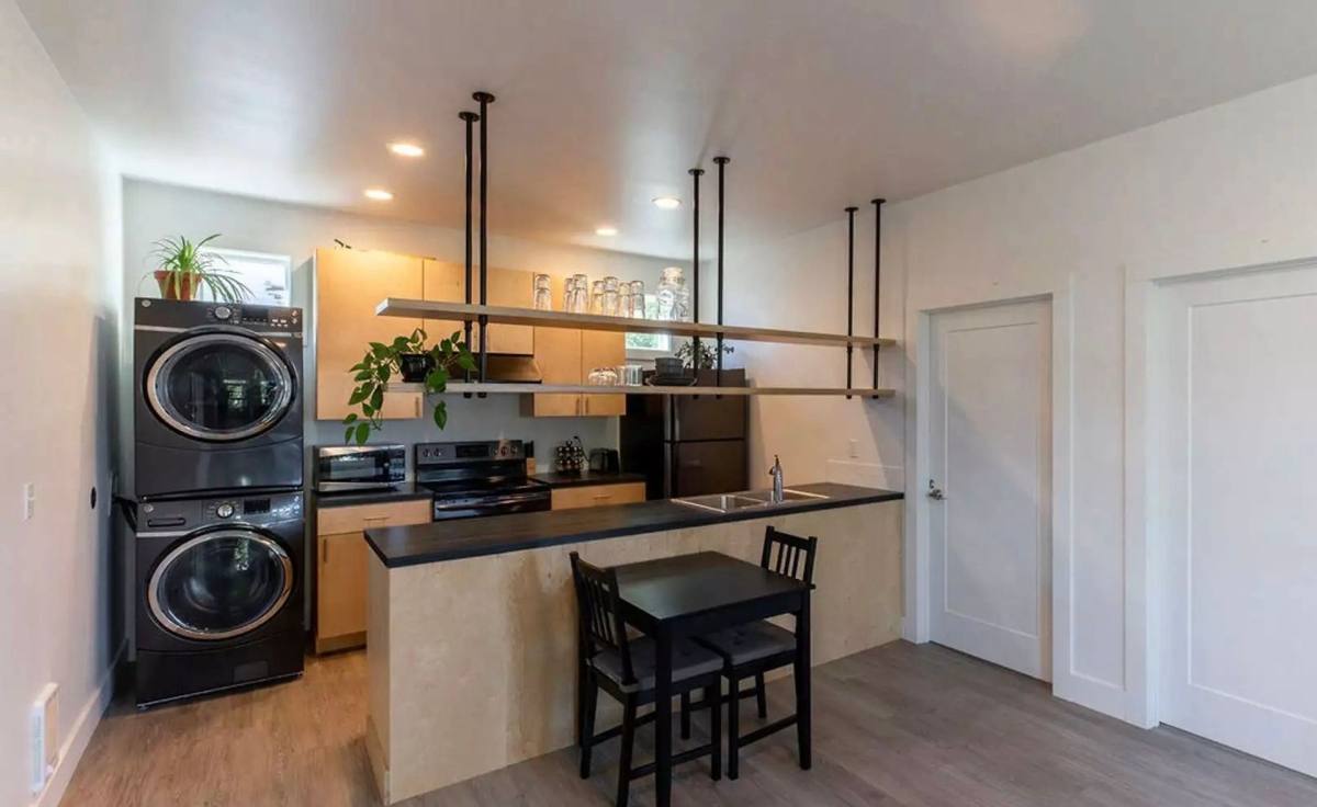 Apartment for rent at 1108 S Main St, Moscow, ID 83843