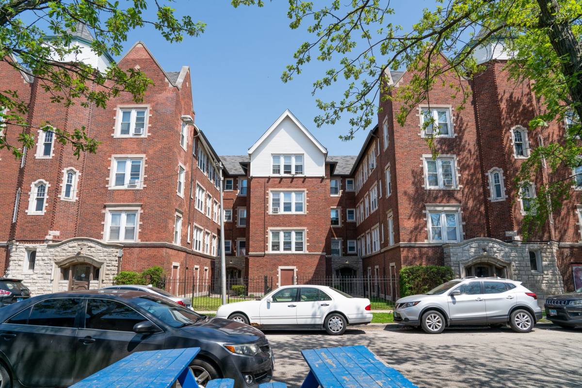 Apartment for rent at 4801-4809 N Fairfield Ave, Chicago, IL 60625