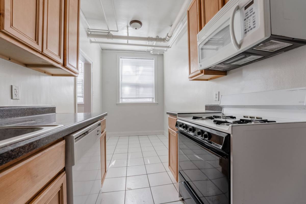 Apartment for rent at 4801-4809 N Fairfield Ave, Chicago, IL 60625