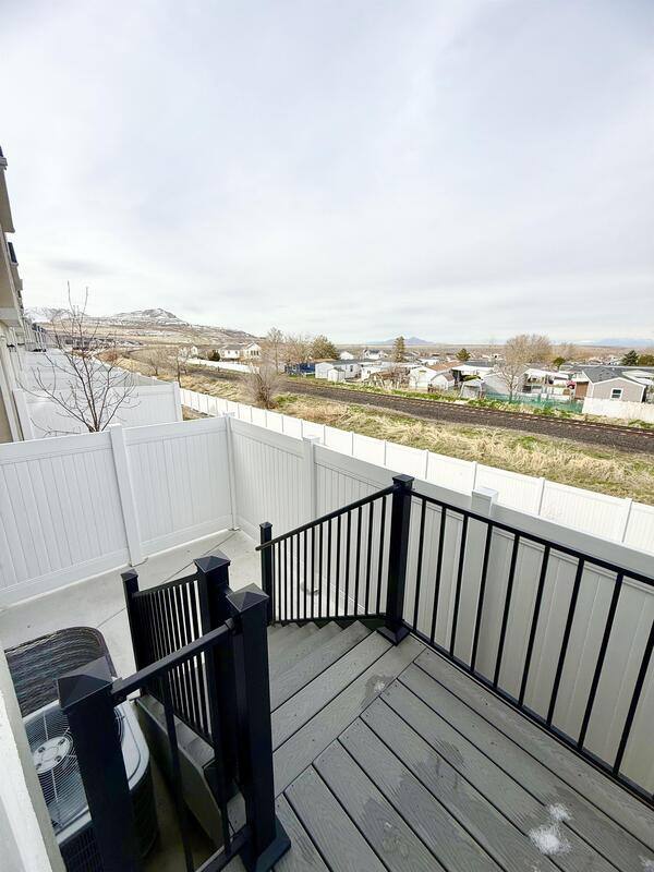 Townhouse for rent at 8522 W Beckville Dr, Magna, UT 84044