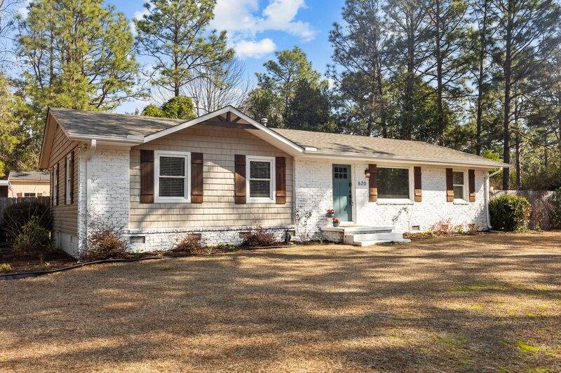 House for rent at 620 E New England Ave, Pinebluff, NC 28373