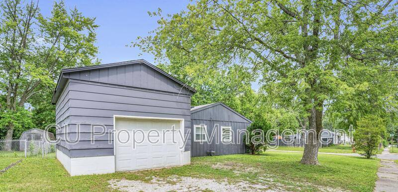 House for rent at 2719 E High St, Urbana, IL 61802
