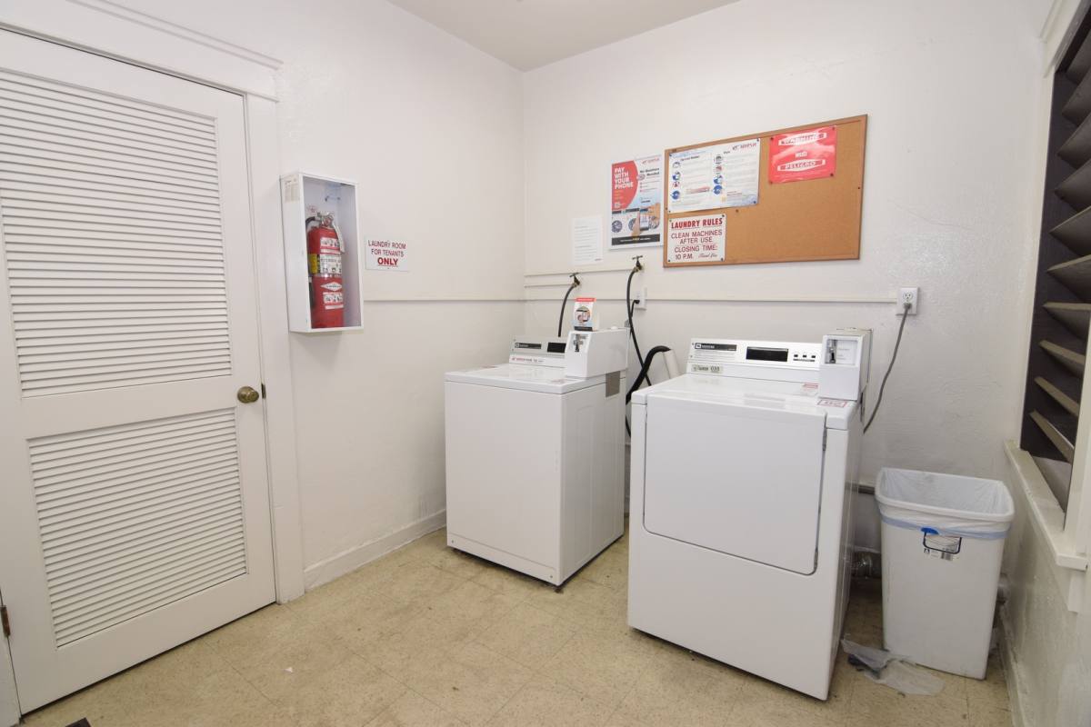 Apartment for rent at 615-627 S El Molino Ave, Pasadena, CA 91106