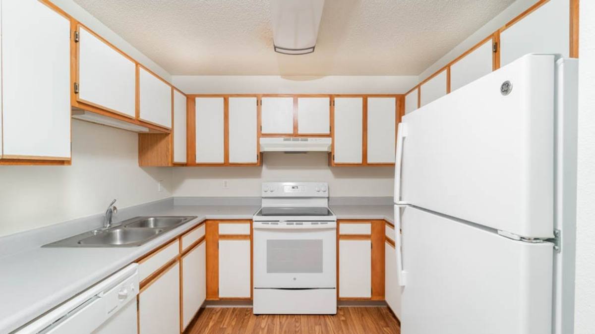 Apartment for rent at 3855 Pineview Place, Waterloo, IA 50701