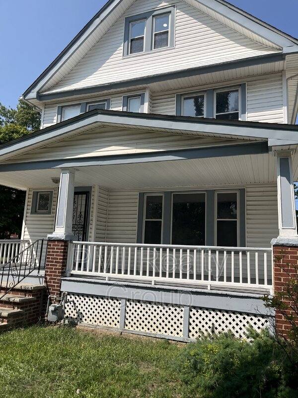 House for rent at 12203 Castlewood Ave, Cleveland, OH 44108