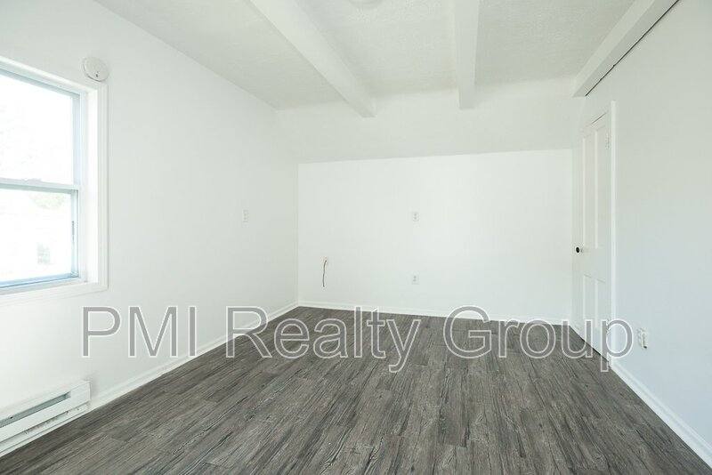Apartment for rent at 116 Water St #UP, Elyria, OH 44035