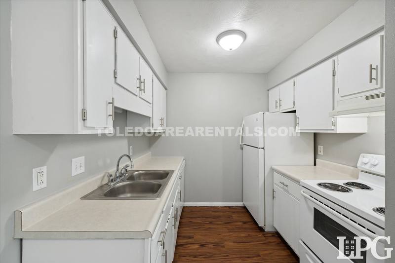 Apartment for rent at 6020 Secor Rd #1, Toledo, OH 43613