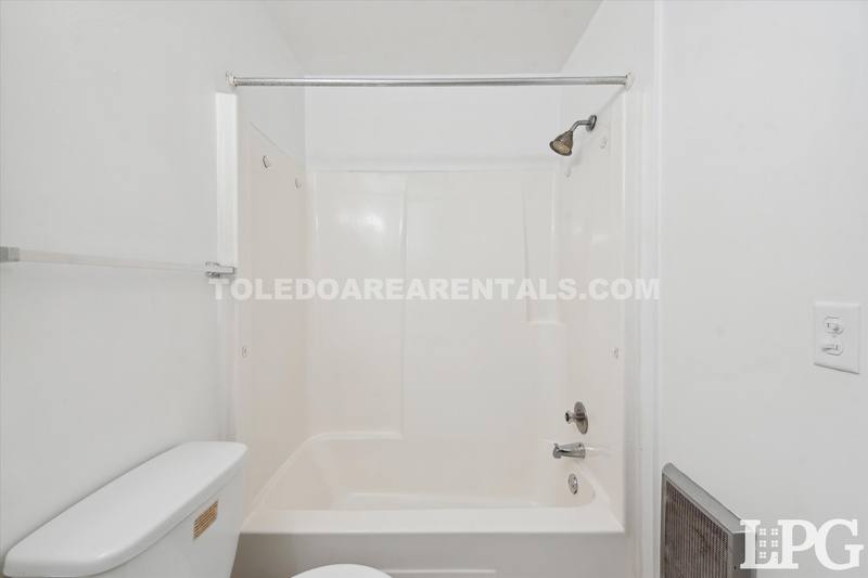 Apartment for rent at 6020 Secor Rd #1, Toledo, OH 43613