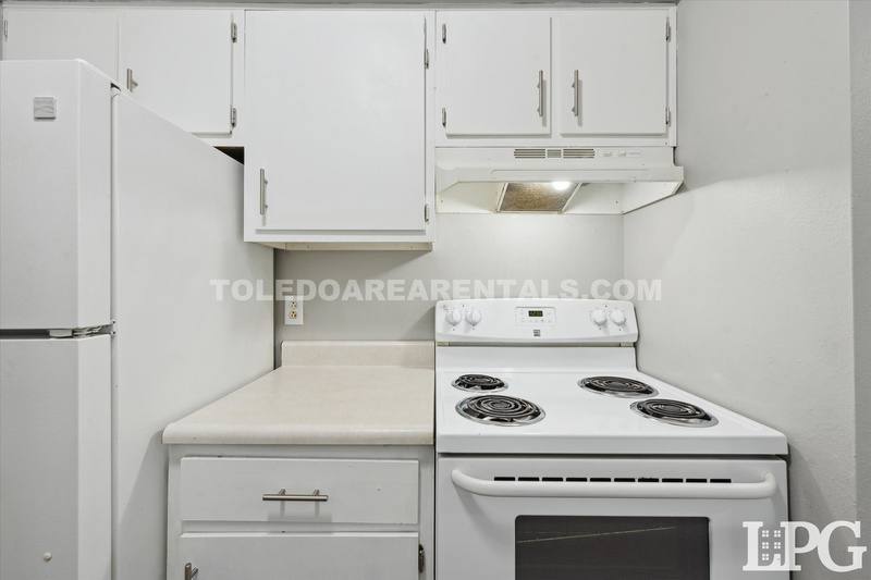 Apartment for rent at 6020 Secor Rd #1, Toledo, OH 43613