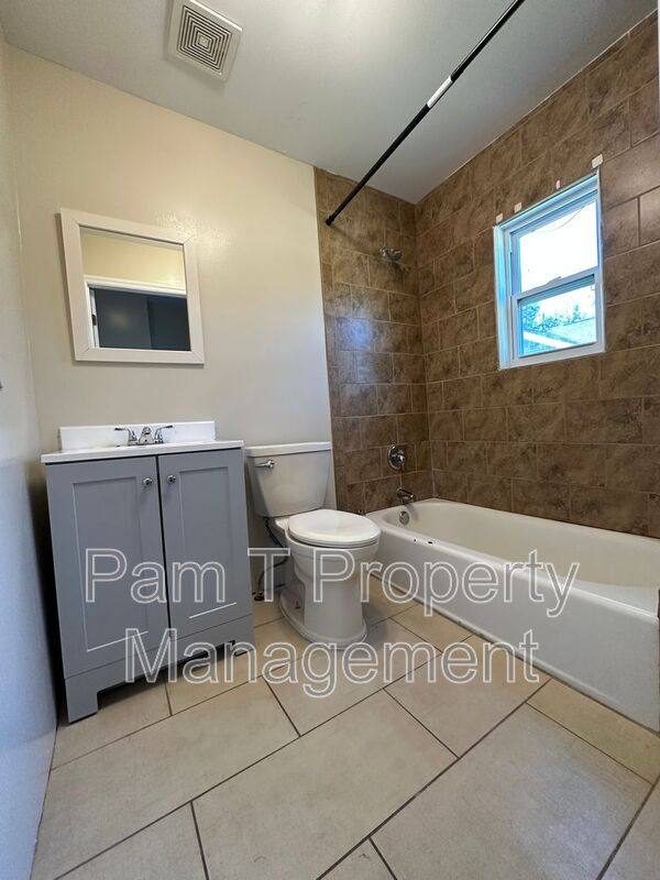 Apartment for rent at 701 Atlanta St, Savannah, GA 31405